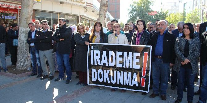 Batman’da Hdp’ye Yapılan Terör Operasyonuna Tepki