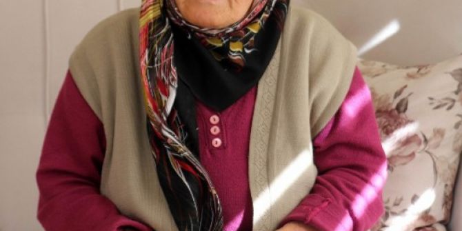 Evinin Önüne 5 Metrelik Çukur Açılan Emine Nine: "Bugün Çok Güzel Uyku Uyudum"