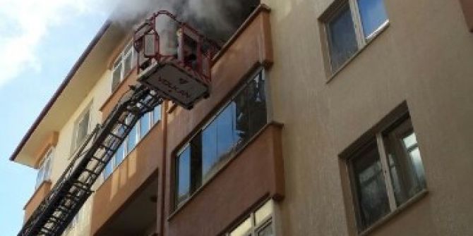 Aile Krizi Yangın Çıkardı