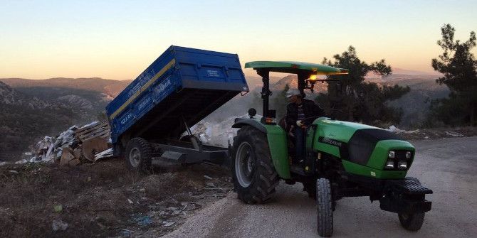 Bir Traktör İnşaat Pisliği 4 Bin Lirasına Mal Oldu