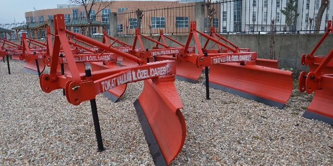 Köylere Traktör Kar Küreme Aparatı