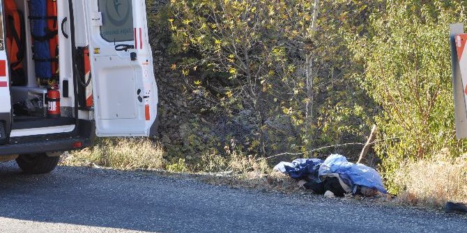 Minibüsün Çarptığı Yaşlı Adam Öldü