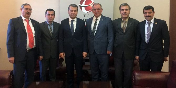 Ak Parti Mahmudiye İlçe Başkanlığından Vali Çelik’e Ziyaret