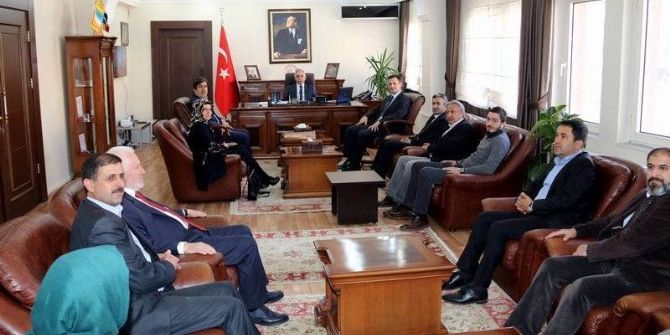Ak Parti Heyetinden Vali Toprak’a Ziyaret