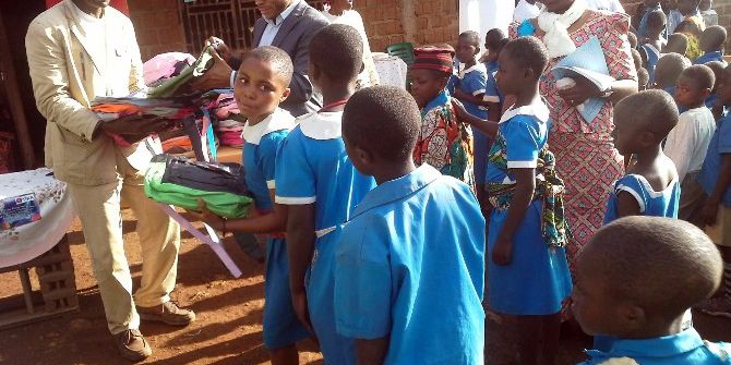 Tika Kamerun’da Hıv Virüsü Taşıyan Çocukların Yüzünü Güldürdü