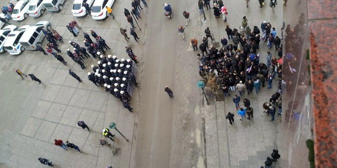 Çorlu’da İzinsiz Eyleme Polis Müdahalesi