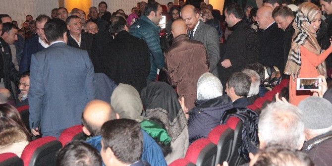 ‘İstikamet Üzere’ Konferansı