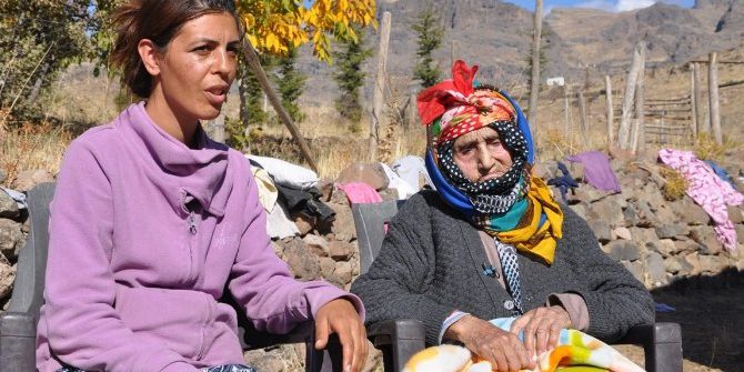 122 Yaşındaki Fidan Nine Uzun Yaşamanın Sırrını Yoğurda Bağlıyor