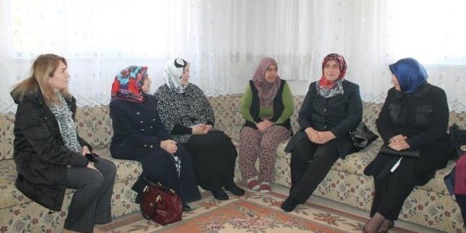 Darbe Şehidinin Kızı Babası İle Aynı Kaderi Paylaştı