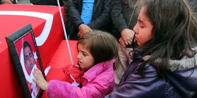 Şehit Polis İsmail Mavitaş’ı Binler Uğurladı