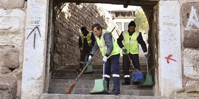Ankara Kale’sine Kış Temizliği