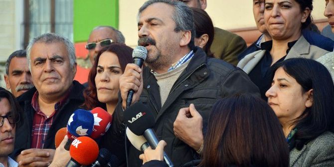 Hdp’den Tutuklamalara Tepki