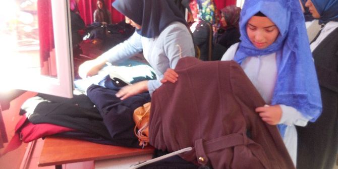 İhh Bin 200 Çocuğu Sevindirdi