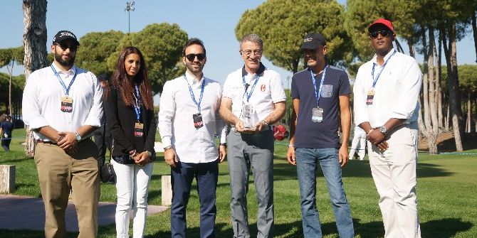 Ağaoğlu’na Katar Heyetinden Teşekkür Plaketi