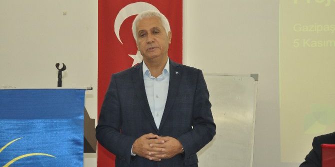 Ziraai İlaç Kalıntıları Gazipaşa’da Masaya Yatırıldı.