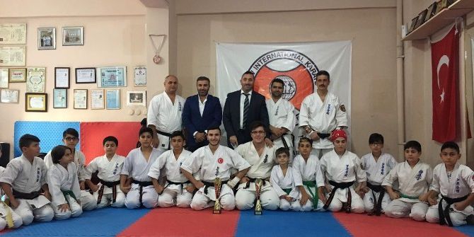 Paspasla Gelen Karate Şampiyonluğu