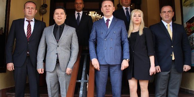 Makam Şoförleri Tek Çatı Altında Toplandı