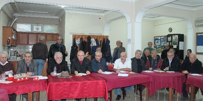 Nazif Zorlu, Yalova’da Briçseverlerle Buluştu