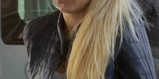 Genç Kız Annesini Bıçaklayan Genci Bıçakladı