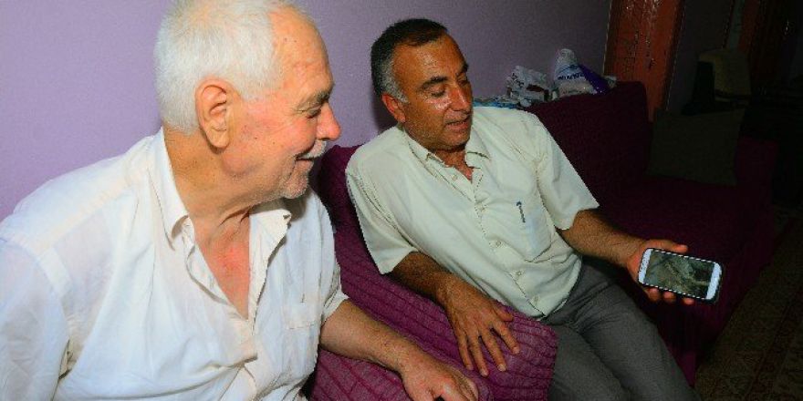 Muhtar Su Sevincini Teknolojiyle Duyurdu