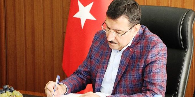 Bakan Tüfenkci’ye İlkokul Diploması Sürprizi