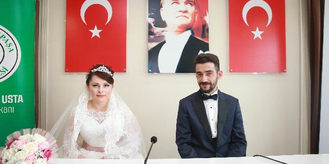 Çiftler ’Evlilikte Mutluluğu’ Eğitimle Buldu