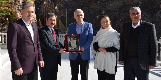 Ak Parti Genel Başkan Yardımcıları Darende’de