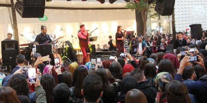 Bolu’da İlyas Yalçıntaş Rüzgarı