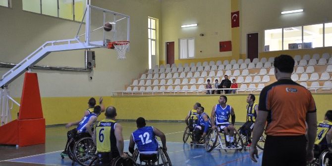 Garanti Tekerlekli Sandalye 1. Ligi
