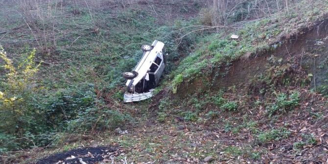 Düğün Konvoyunda Kaza: 5 Yaralı