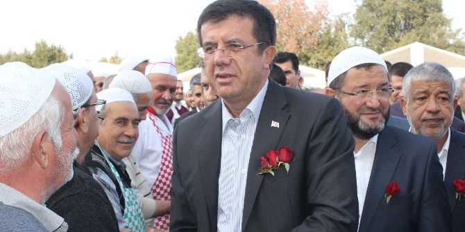 Bakan Zeybekci, Hdp’lilerin Meclis’ten Çekilme Kararını Değerlendirdi
