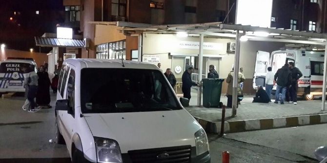 Asker Eğlencesi İçin Aracından Çıkarmak İstediği Pompalı Tüfekle Kendini Vurdu