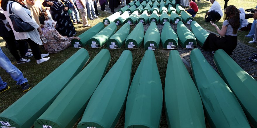 Katliamın 21. Yıldönümünde Srebrenitsa’da Acılar Hala Taze