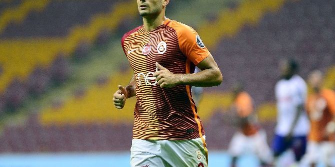 Eren Derdiyok: "A Milli Takım’dan Teklif Olsa Oturur Düşünürdüm"