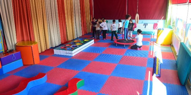 Pursaklar Belediyesinden Profesyonel Çocuk Cimnastiği