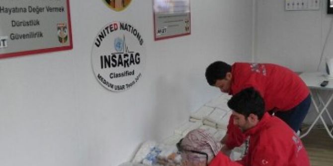 Akut’a 10 Bin Parça Tıbbi Malzeme Desteği