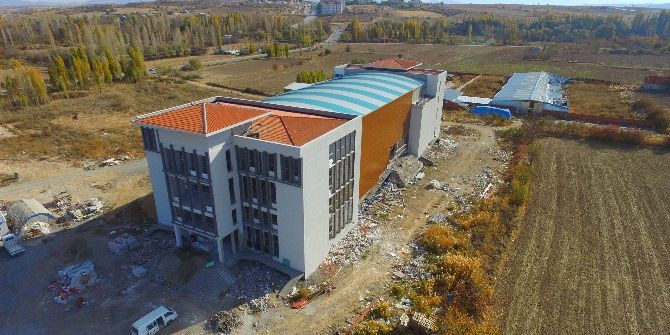 Başkan Özaltun’dan Yatırımcılara Avm Yapma Çağrısı