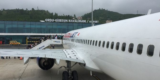 Denize Havaalanı 1 Milyonu Zorluyor