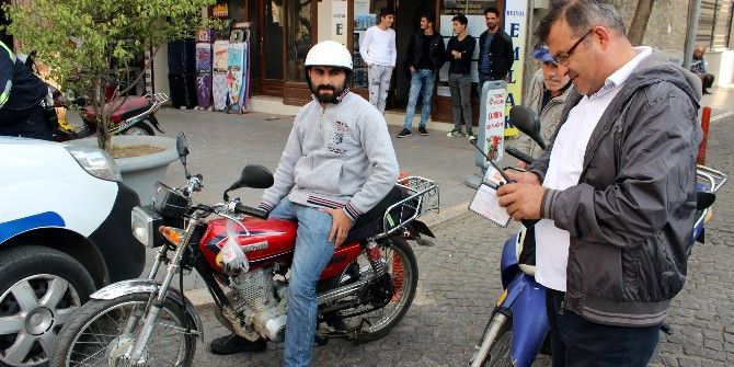 Motosiklet Sürücülerine Sıkı Denetim