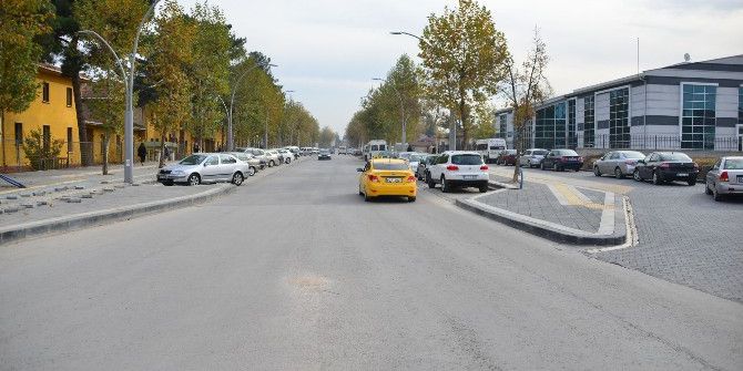 Erbaa’da Yollar Yenileniyor