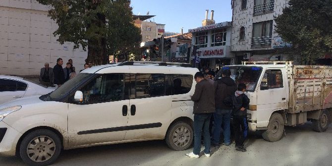 Iğdır’da Maddi Hasarlı Trafik Kazası