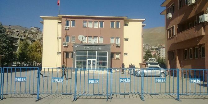 Hdp Hakkari Milletvekili Akdoğan Adliyeye Çıkarıldı