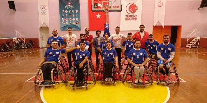 Tekerlekli Sandalyenin Efeleri Lige Galibiyet İle Başladı
