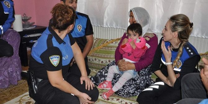 Toplum Destekli Polislerden Aile Ziyareti