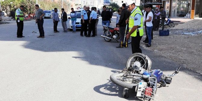 Mersin’de Motosiklet Kazaları: 5 Yaralı