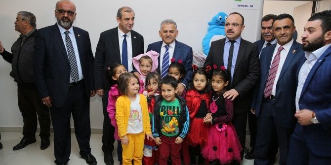 Tavlusun Sosyal Tesisi Ve Kapalı Semt Pazar Yeri Açıldı