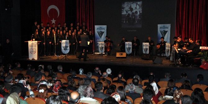 Sivas’ta 15 Temmuz Şehitleri Türkülerle Anıldı