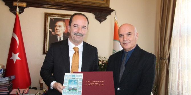 Edirne Belediyesinden Üç İsme Fahri Hemşerilik Beratı Verilecek