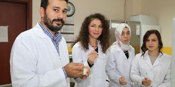 Fındık Sütünden Dondurma