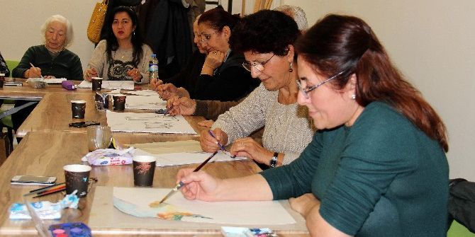 Emek Çankaya Evi’nde Açılan Kurslara 600 Kişi Kaydoldu